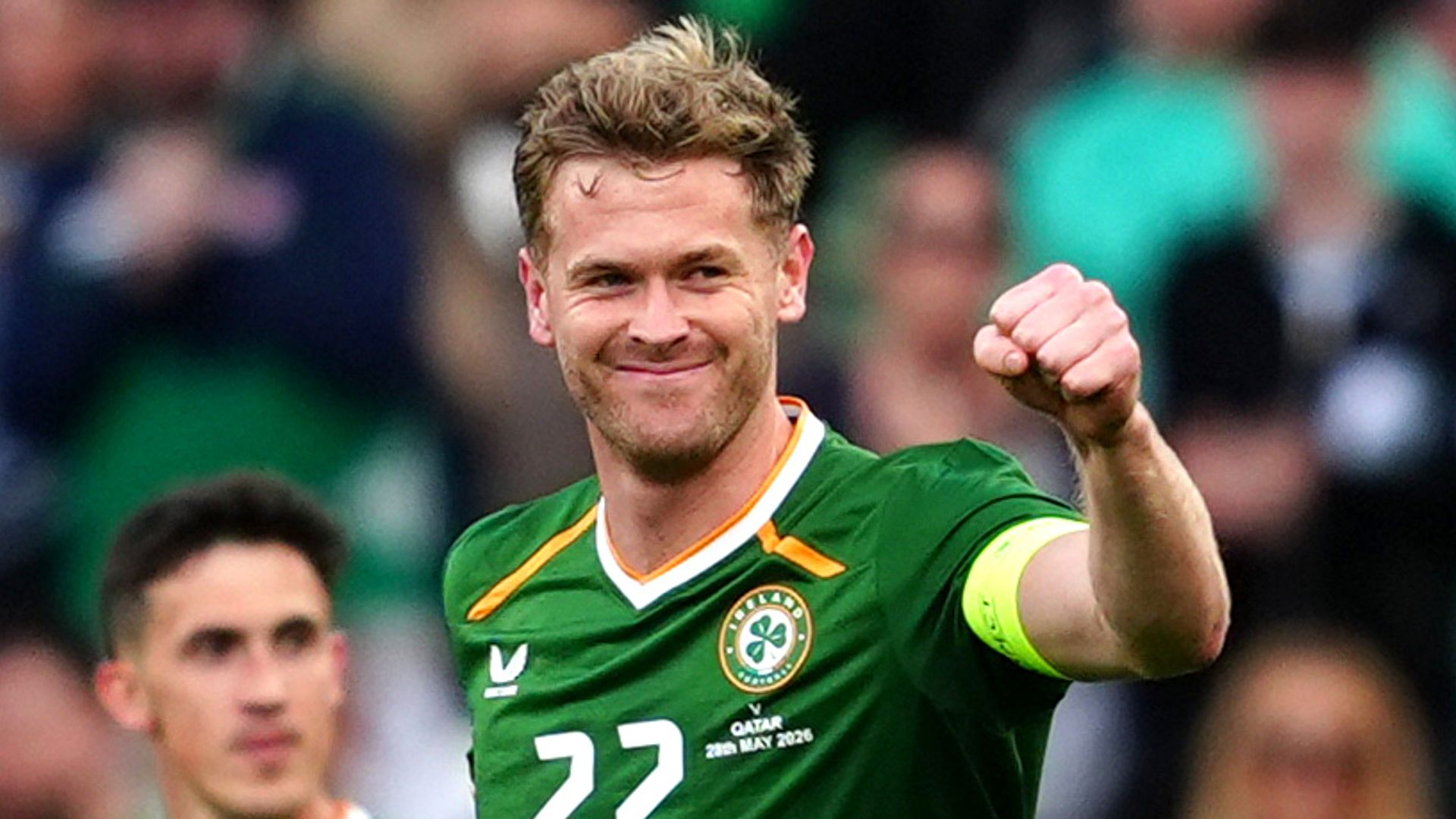 Collins header gives Ireland 1-0 win over Qatar in 10-vs-10 friendly